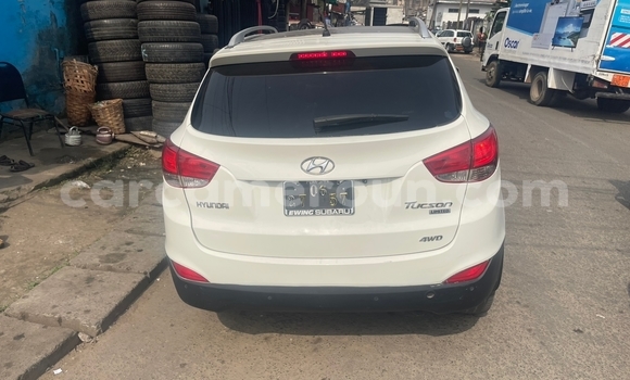 Acheter Occasion Voiture Hyundai Tucson Blanc à Douala, Littoral Cameroon Acheter Occasion Voiture Hyundai Tucson Blanc à Douala, Littoral Cameroon