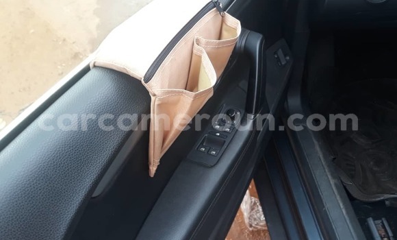 Acheter Neuf Voiture Volkswagen Passat CC Gris à Yaoundé, Central Cameroon Acheter Neuf Voiture Volkswagen Passat CC Gris à Yaoundé, Central Cameroon