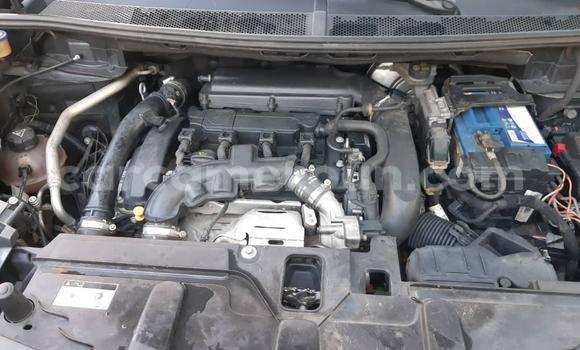 Acheter Neuf Voiture Peugeot 3008 Gris à Yaoundé, Central Cameroon Acheter Neuf Voiture Peugeot 3008 Gris à Yaoundé, Central Cameroon