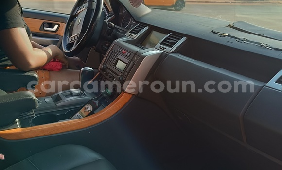 Acheter Occasion Voiture Range Rover Range Rover Blanc à Yaoundé, Central Cameroon Acheter Occasion Voiture Range Rover Range Rover Blanc à Yaoundé, Central Cameroon