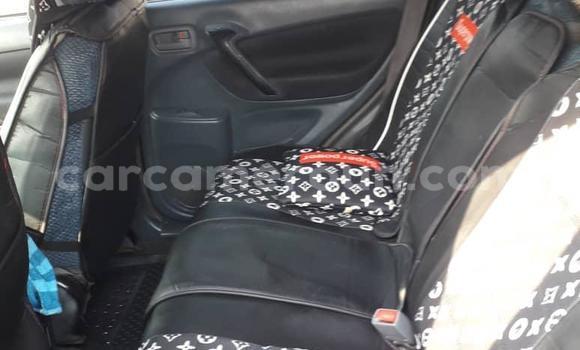 Acheter Occasion Voiture Toyota RAV4 Noir à Yaoundé, Central Cameroon Acheter Occasion Voiture Toyota RAV4 Noir à Yaoundé, Central Cameroon