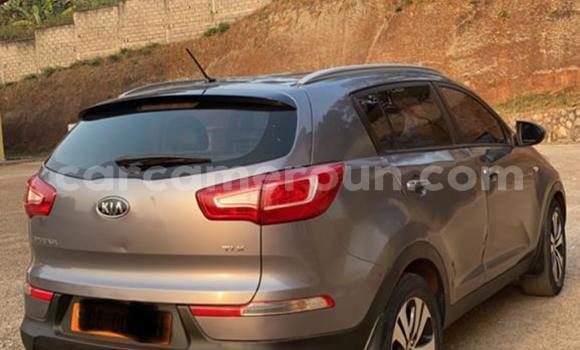 Acheter Occasion Voiture Kia Sportage Gris à Yaoundé, Central Cameroon Acheter Occasion Voiture Kia Sportage Gris à Yaoundé, Central Cameroon