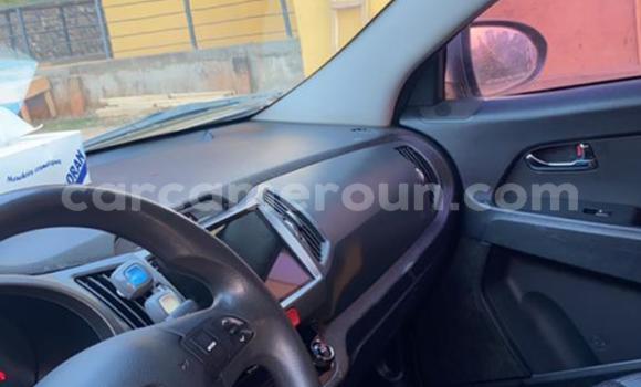 Acheter Occasion Voiture Kia Sportage Gris à Yaoundé, Central Cameroon Acheter Occasion Voiture Kia Sportage Gris à Yaoundé, Central Cameroon