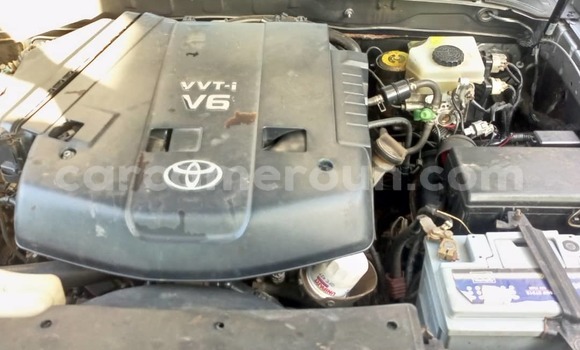 Acheter Occasion Voiture Toyota 4Runner Gris à Yaoundé, Central Cameroon Acheter Occasion Voiture Toyota 4Runner Gris à Yaoundé, Central Cameroon