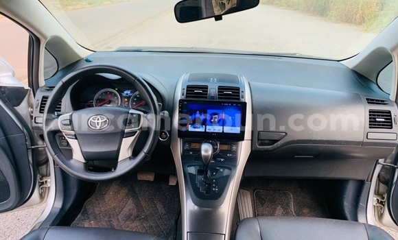 Acheter Neuf Voiture Toyota Blade Gris à Yaoundé, Central Cameroon Acheter Neuf Voiture Toyota Blade Gris à Yaoundé, Central Cameroon