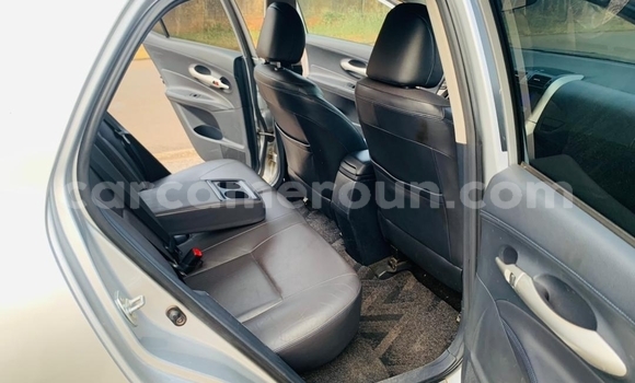 Acheter Neuf Voiture Toyota Blade Gris à Yaoundé, Central Cameroon Acheter Neuf Voiture Toyota Blade Gris à Yaoundé, Central Cameroon
