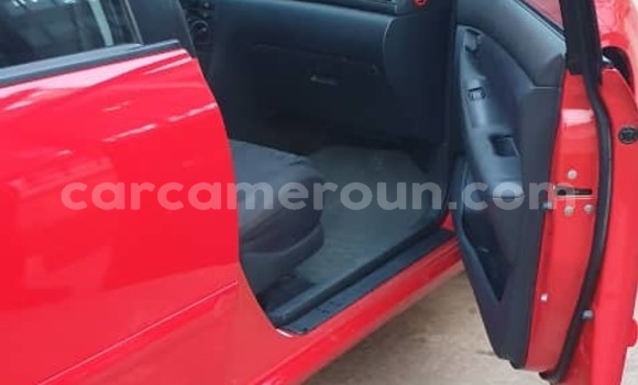 Acheter Occasion Voiture Toyota Corolla Rouge à Yaoundé, Central Cameroon Acheter Occasion Voiture Toyota Corolla Rouge à Yaoundé, Central Cameroon
