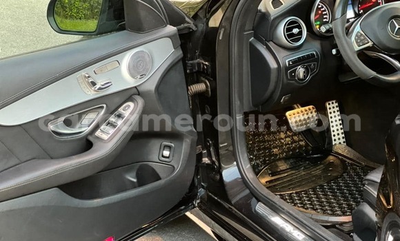 Acheter Occasion Voiture Mercedes‒Benz C–Class Noir à Douala, Littoral Cameroon Acheter Occasion Voiture Mercedes‒Benz C–Class Noir à Douala, Littoral Cameroon