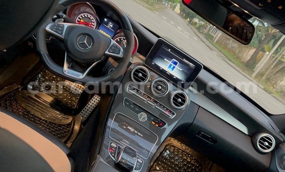 Acheter Occasion Voiture Mercedes‒Benz C–Class Noir à Douala, Littoral Cameroon Acheter Occasion Voiture Mercedes‒Benz C–Class Noir à Douala, Littoral Cameroon