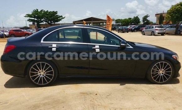 Acheter Neuf Voiture Mercedes-Benz C-Classe Noir à Douala, Littoral Cameroon Acheter Neuf Voiture Mercedes-Benz C-Classe Noir à Douala, Littoral Cameroon