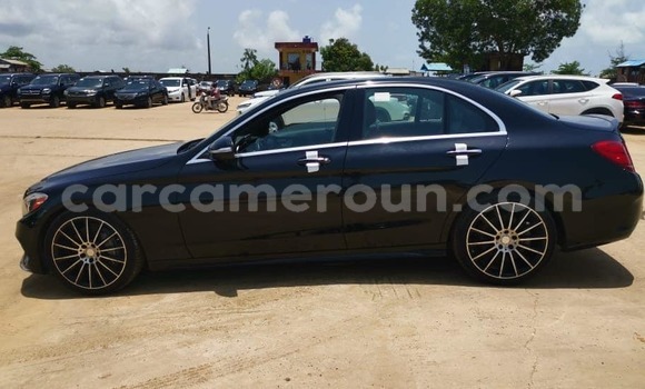 Acheter Neuf Voiture Mercedes-Benz C-Classe Noir à Douala, Littoral Cameroon Acheter Neuf Voiture Mercedes-Benz C-Classe Noir à Douala, Littoral Cameroon