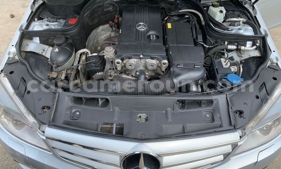Acheter Neuf Voiture Mercedes‒Benz C–Class Gris à Douala, Littoral Cameroon Acheter Neuf Voiture Mercedes‒Benz C–Class Gris à Douala, Littoral Cameroon