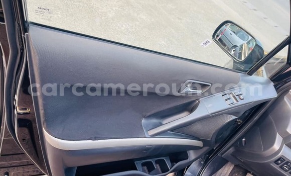 Acheter Occasion Voiture Toyota Corolla Noir à Douala, Littoral Cameroon Acheter Occasion Voiture Toyota Corolla Noir à Douala, Littoral Cameroon