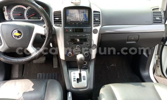 Buy Import Chevrolet Captiva White Car in Douala in Littoral Cameroon Buy Import Chevrolet Captiva White Car in Douala in Littoral Cameroon