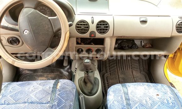 Sayi Na hannu Renault Kangoo Sauran Mota in Douala a Ƙasar Kamaru Sayi Na hannu Renault Kangoo Sauran Mota in Douala a Ƙasar Kamaru