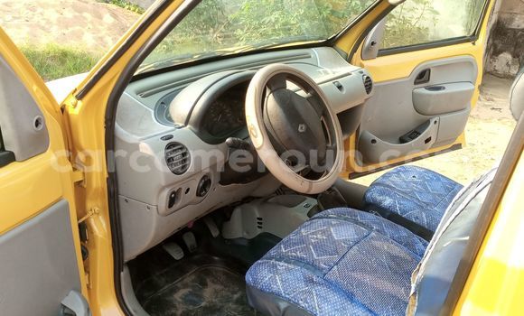 Sayi Na hannu Renault Kangoo Sauran Mota in Douala a Ƙasar Kamaru Sayi Na hannu Renault Kangoo Sauran Mota in Douala a Ƙasar Kamaru