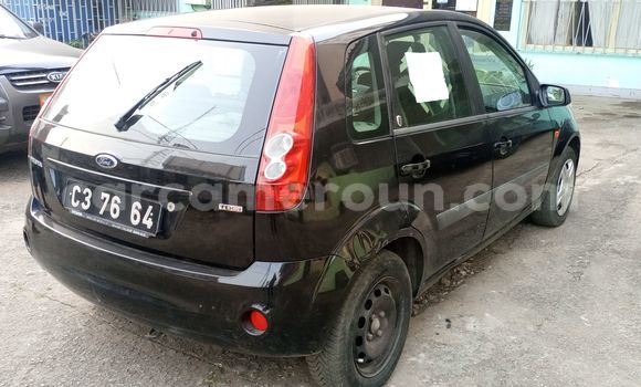 Sayi Imported Ford Fiesta Black Mota in Douala a Ƙasar Kamaru Sayi Imported Ford Fiesta Black Mota in Douala a Ƙasar Kamaru