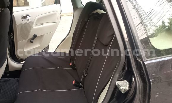 Sayi Imported Ford Fiesta Black Mota in Douala a Ƙasar Kamaru Sayi Imported Ford Fiesta Black Mota in Douala a Ƙasar Kamaru