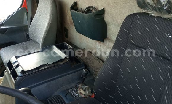 Buy Import Renault Kerax Red Truck in Douala in Littoral Cameroon Buy Import Renault Kerax Red Truck in Douala in Littoral Cameroon