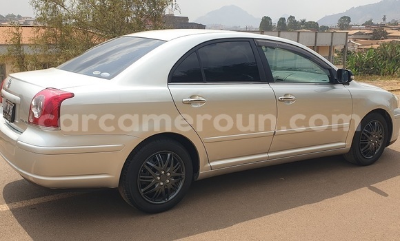 Acheter Occasion Voiture Toyota Avensis Gris à Yaoundé, Central Cameroon Acheter Occasion Voiture Toyota Avensis Gris à Yaoundé, Central Cameroon