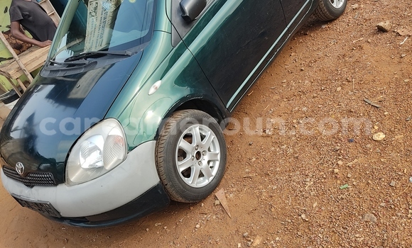 Acheter Occasion Voiture Toyota Yaris Vert à Douala, Littoral Cameroon Acheter Occasion Voiture Toyota Yaris Vert à Douala, Littoral Cameroon