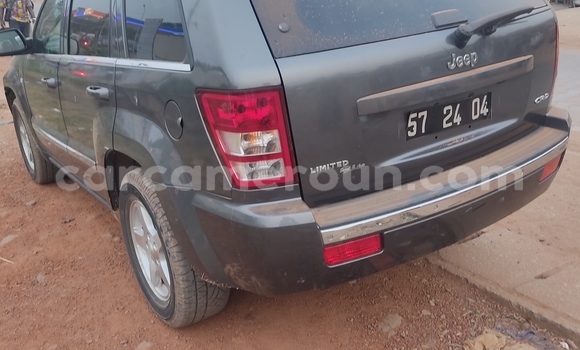 Acheter Occasion Voiture Jeep Grand Cherokee Gris à Douala, Littoral Cameroon Acheter Occasion Voiture Jeep Grand Cherokee Gris à Douala, Littoral Cameroon