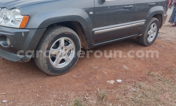 Acheter Occasion Voiture Jeep Grand Cherokee Gris à Douala, Littoral Cameroon Acheter Occasion Voiture Jeep Grand Cherokee Gris à Douala, Littoral Cameroon