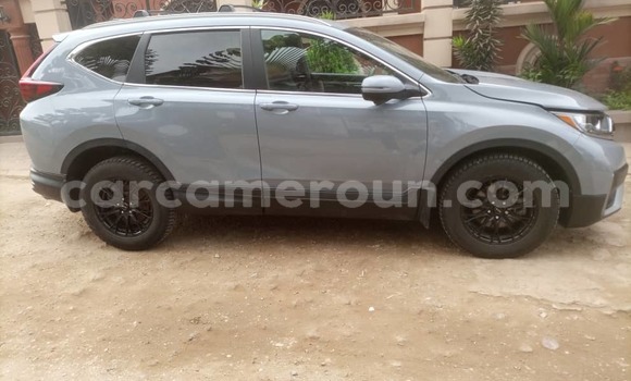 Sayi Imported Honda CR–V Blue Mota in Douala a Ƙasar Kamaru