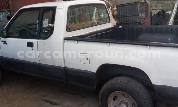 Acheter Occasion Voiture Mitsubishi Challenger Blanc à Douala, Littoral Cameroon Acheter Occasion Voiture Mitsubishi Challenger Blanc à Douala, Littoral Cameroon