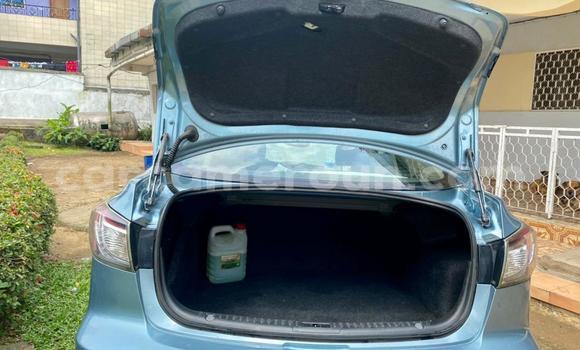 Sayi Na hannu Mazda 3 Blue Mota in Douala a Ƙasar Kamaru Sayi Na hannu Mazda 3 Blue Mota in Douala a Ƙasar Kamaru