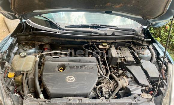 Sayi Na hannu Mazda 3 Blue Mota in Douala a Ƙasar Kamaru Sayi Na hannu Mazda 3 Blue Mota in Douala a Ƙasar Kamaru