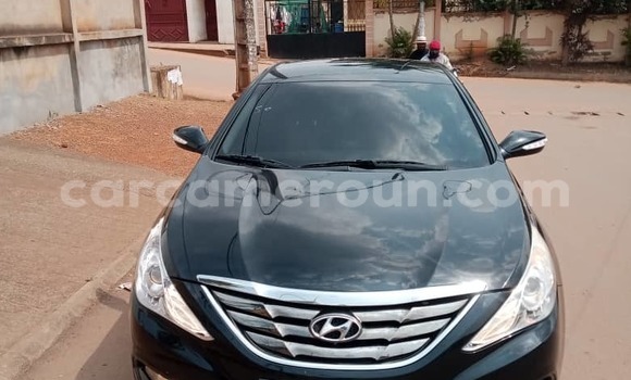 Sayi Sabo Hyundai Sonata Black Mota in Yaounde a Babban Kamaru