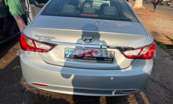 Buy New Hyundai Sonata Silver Car in Yaounde in Central Cameroon Buy New Hyundai Sonata Silver Car in Yaounde in Central Cameroon