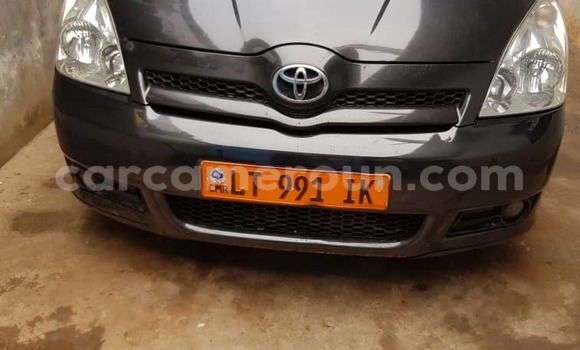 Buy Used Toyota Corolla Verso Silver Car in Yaounde in Central Cameroon Buy Used Toyota Corolla Verso Silver Car in Yaounde in Central Cameroon