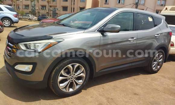 Buy New Hyundai Santa Fe Silver Car in Yaounde in Central Cameroon Buy New Hyundai Santa Fe Silver Car in Yaounde in Central Cameroon