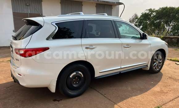 Acheter Occasion Voiture Infiniti Q60 Blanc à Yaoundé, Central Cameroon Acheter Occasion Voiture Infiniti Q60 Blanc à Yaoundé, Central Cameroon