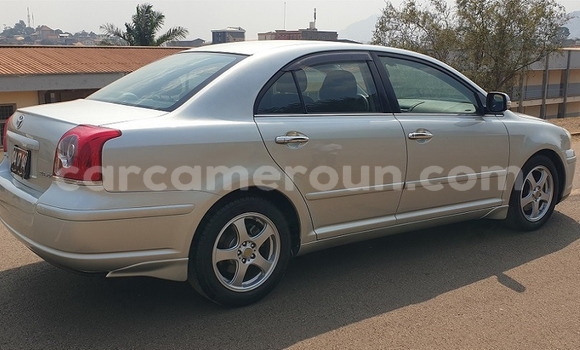 Acheter Occasion Voiture Toyota Avensis Gris à Yaoundé, Central Cameroon Acheter Occasion Voiture Toyota Avensis Gris à Yaoundé, Central Cameroon