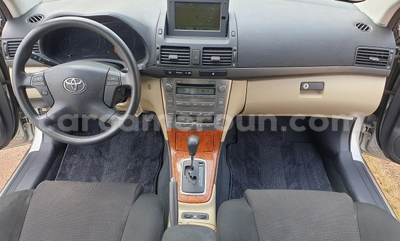 Acheter Occasion Voiture Toyota Avensis Gris à Yaoundé, Central Cameroon Acheter Occasion Voiture Toyota Avensis Gris à Yaoundé, Central Cameroon