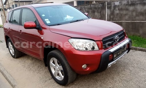 Acheter Occasion Voiture Toyota RAV4 Rouge à Douala, Littoral Cameroon Acheter Occasion Voiture Toyota RAV4 Rouge à Douala, Littoral Cameroon