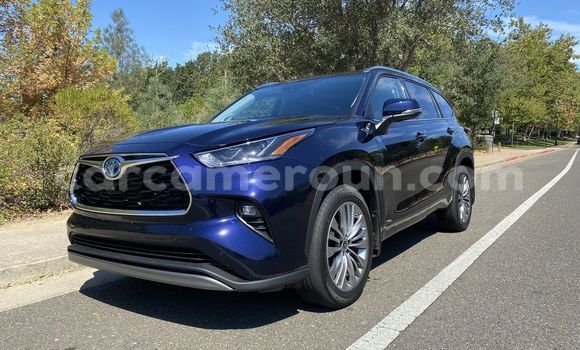 Acheter Import Voiture Toyota Highlander Bleu à Douala, Littoral Cameroon Acheter Import Voiture Toyota Highlander Bleu à Douala, Littoral Cameroon