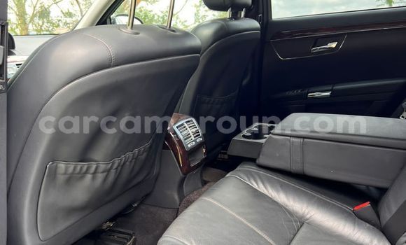 Acheter Occasion Voiture Mercedes‒Benz S–Class Noir à Yaoundé, Central Cameroon Acheter Occasion Voiture Mercedes‒Benz S–Class Noir à Yaoundé, Central Cameroon