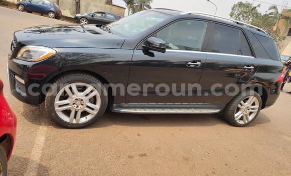 Acheter Occasion Voiture Mercedes‒Benz ML–Class Noir à Yaoundé, Central Cameroon Acheter Occasion Voiture Mercedes‒Benz ML–Class Noir à Yaoundé, Central Cameroon
