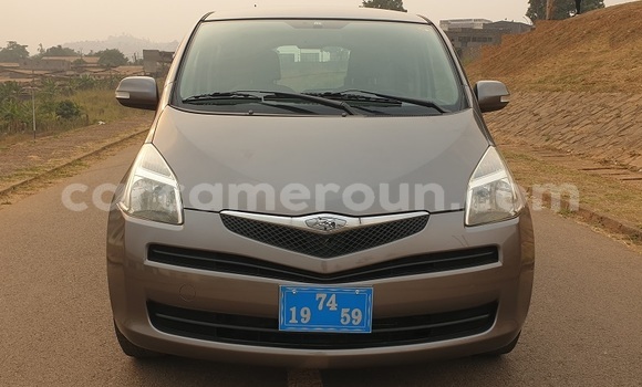 Acheter Occasion Voiture Toyota Ractis Gris à Yaoundé, Central Cameroon Acheter Occasion Voiture Toyota Ractis Gris à Yaoundé, Central Cameroon