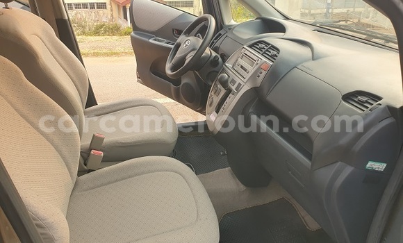 Acheter Occasion Voiture Toyota Ractis Gris à Yaoundé, Central Cameroon Acheter Occasion Voiture Toyota Ractis Gris à Yaoundé, Central Cameroon