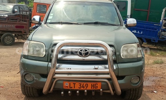 Sayi Na hannu Toyota Tundra M Mota in Douala a Ƙasar Kamaru Sayi Na hannu Toyota Tundra M Mota in Douala a Ƙasar Kamaru