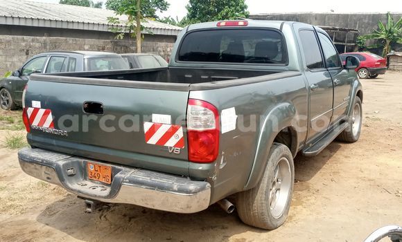 Sayi Na hannu Toyota Tundra M Mota in Douala a Ƙasar Kamaru Sayi Na hannu Toyota Tundra M Mota in Douala a Ƙasar Kamaru