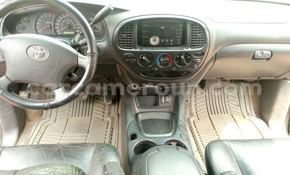 Sayi Na hannu Toyota Tundra M Mota in Douala a Ƙasar Kamaru Sayi Na hannu Toyota Tundra M Mota in Douala a Ƙasar Kamaru