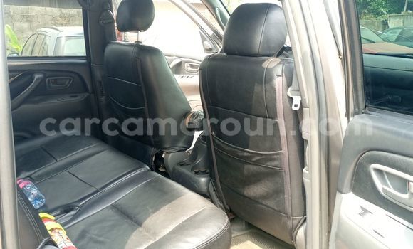 Sayi Na hannu Toyota Tundra M Mota in Douala a Ƙasar Kamaru Sayi Na hannu Toyota Tundra M Mota in Douala a Ƙasar Kamaru