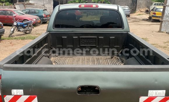 Sayi Na hannu Toyota Tundra M Mota in Douala a Ƙasar Kamaru Sayi Na hannu Toyota Tundra M Mota in Douala a Ƙasar Kamaru