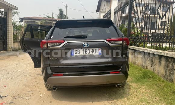 Acheter Import Voiture Toyota RAV4 Gris à Douala, Littoral Cameroon Acheter Import Voiture Toyota RAV4 Gris à Douala, Littoral Cameroon